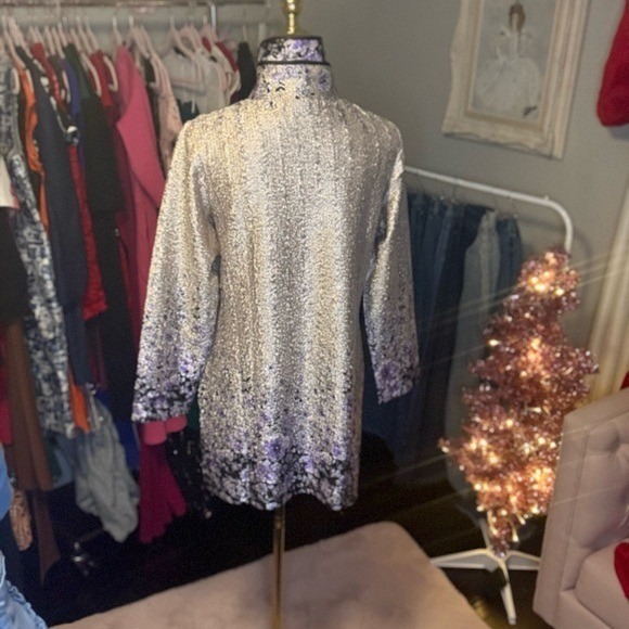 Elegant Silver and Purple Brocade Mandarin style Jacket Size XL longline floral - Picture 3 of 9